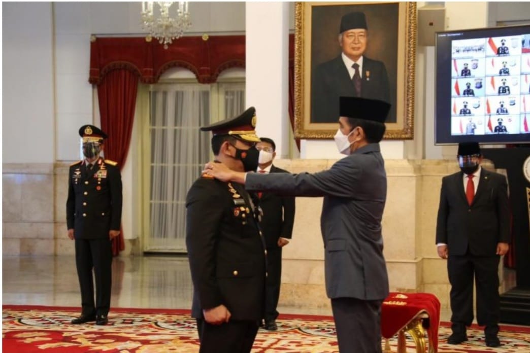 Presiden Jokowi Lantik Listyo Sigit Prabowo Sebagai Kapolri JURNAL