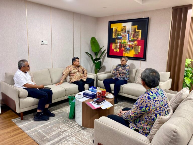 WhatsApp Image 2026-02-19 at 08.29.00