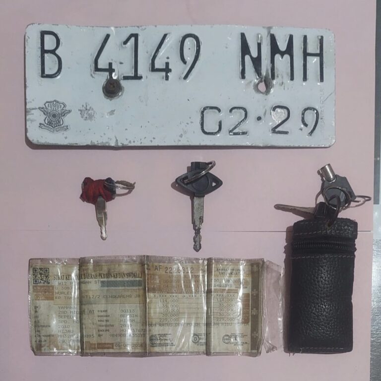 359102